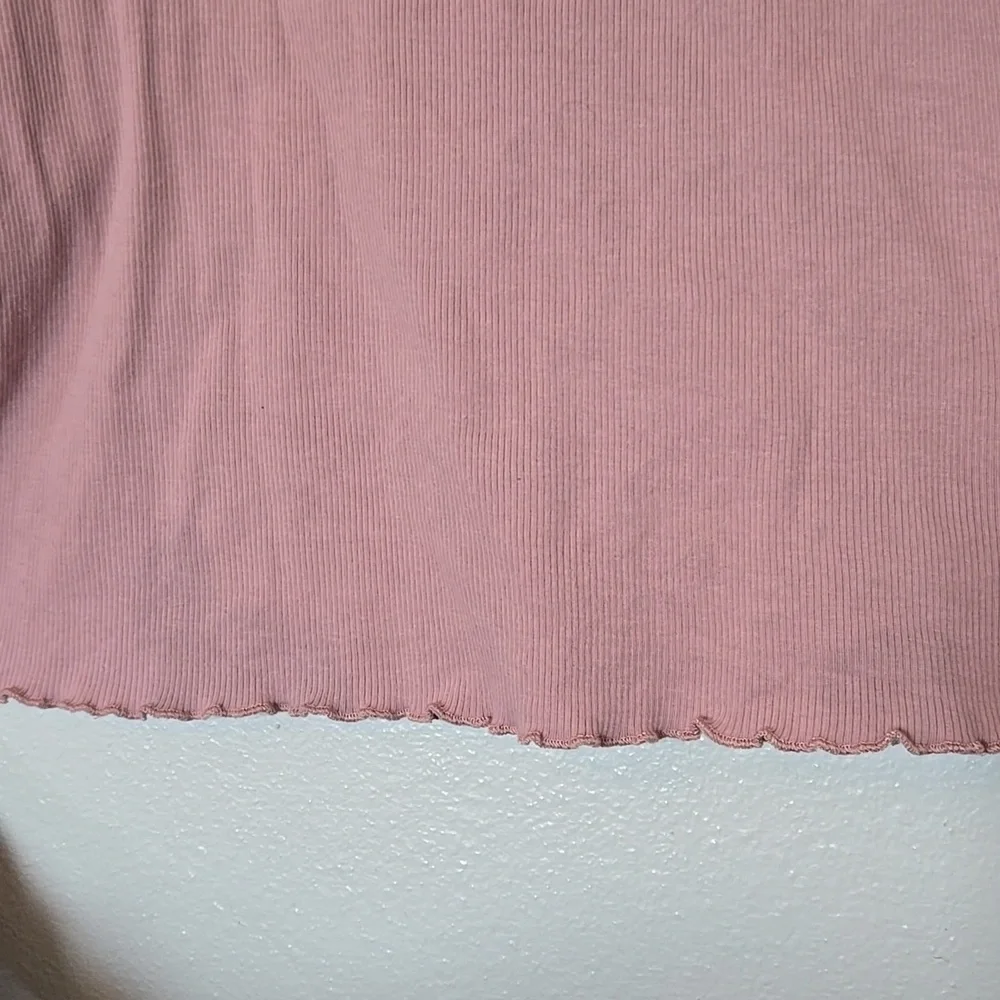 LulaRoe | Blush Lettuce Trim Short Sleeve Tee Size Medium